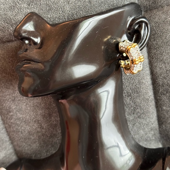 Vintage Swarovski Elegant Gold and Silver Crystal Earrings - Picture 6 of 7